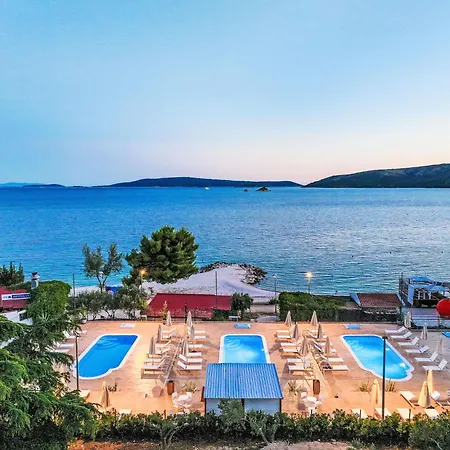 Medena-1 By Interhome Lägenhet